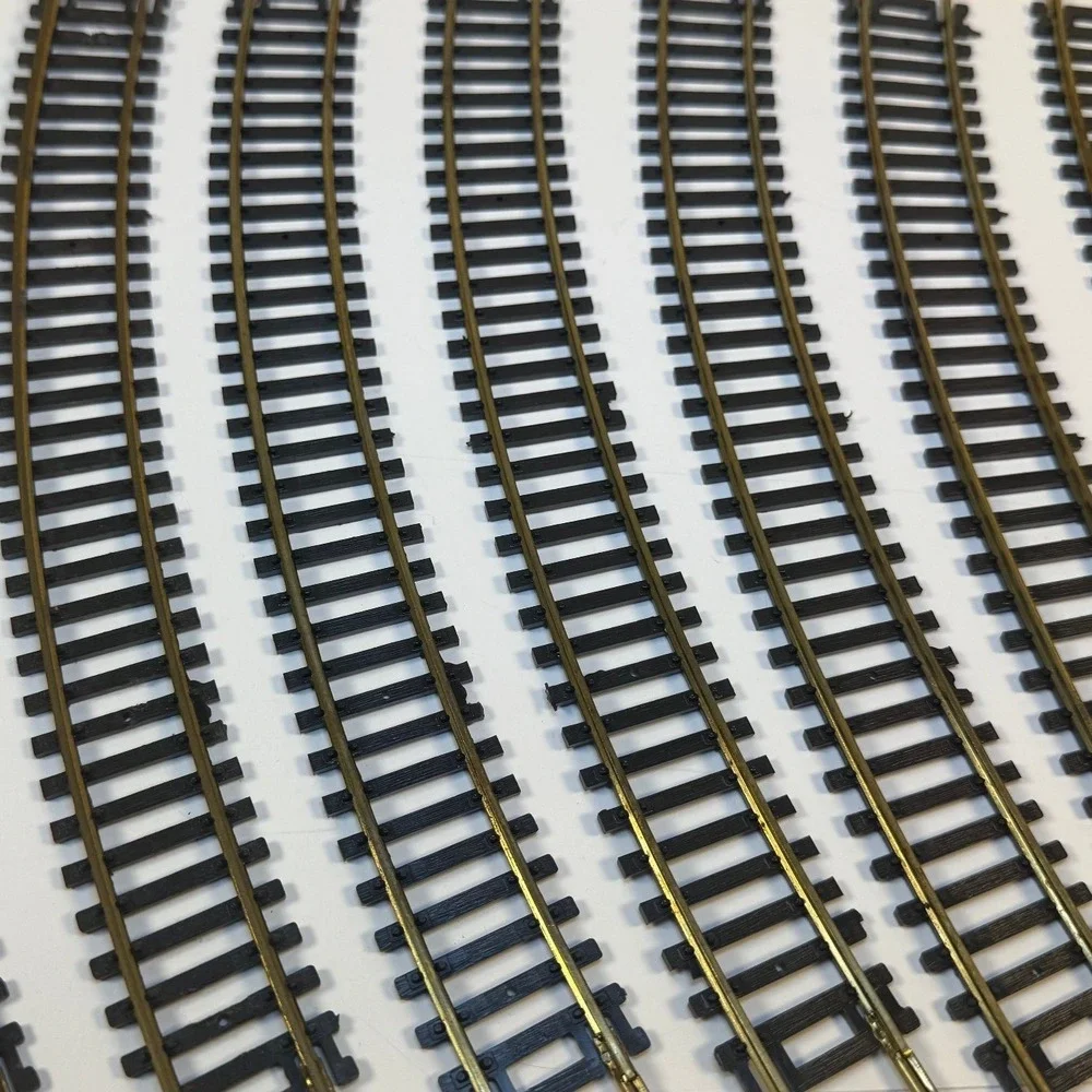 AHM HO Scale Curved Track Lot of 20 Brass Rail Made in Austria 2560 Vintage 1970